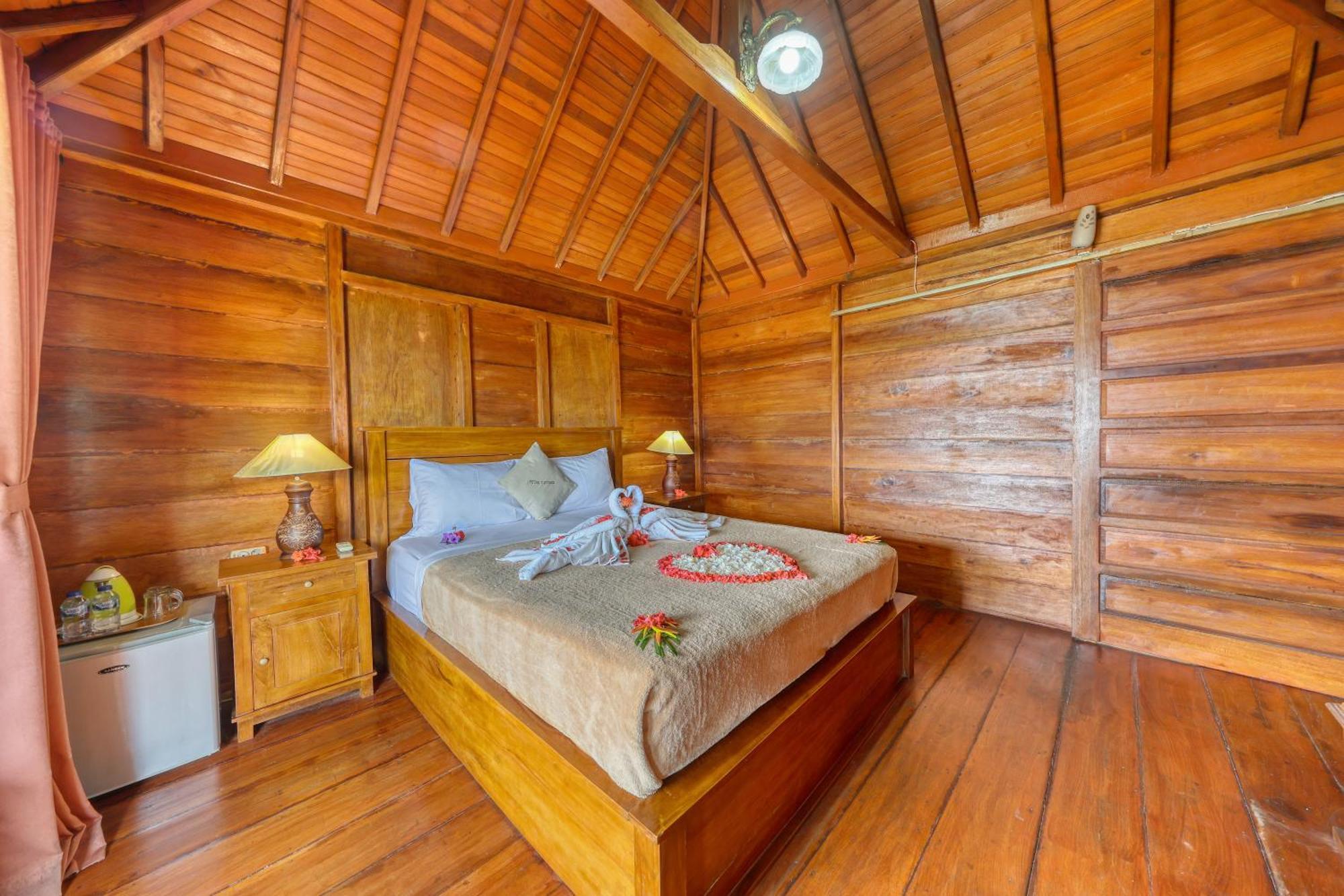 Petak Cottage Ped ภายนอก รูปภาพ