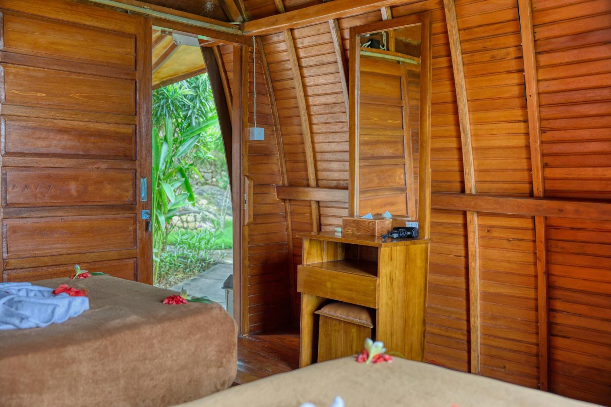 Petak Cottage Ped ภายนอก รูปภาพ