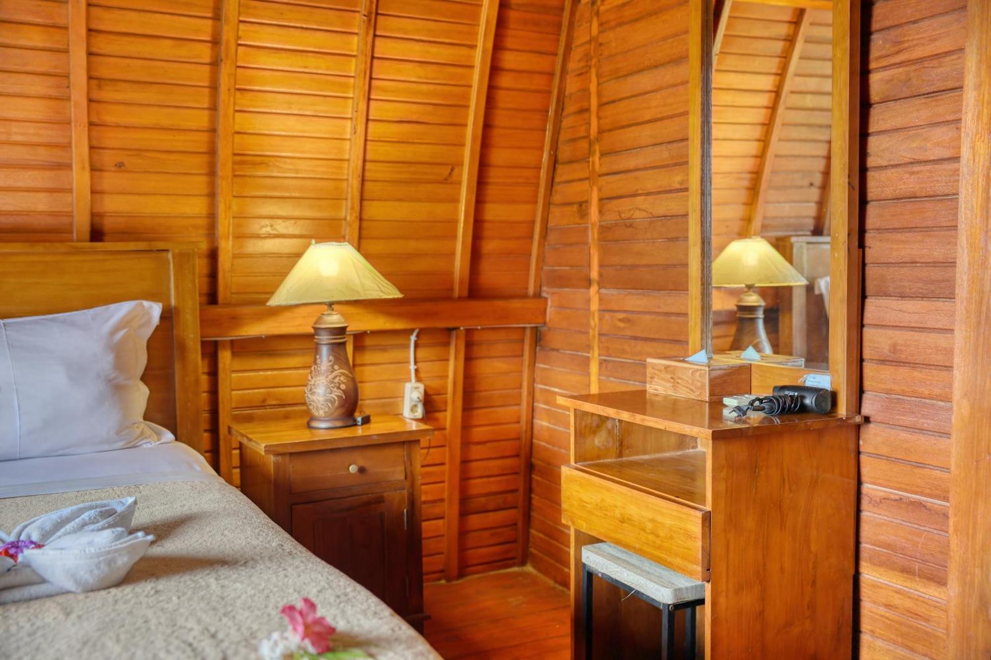 Petak Cottage Ped ภายนอก รูปภาพ