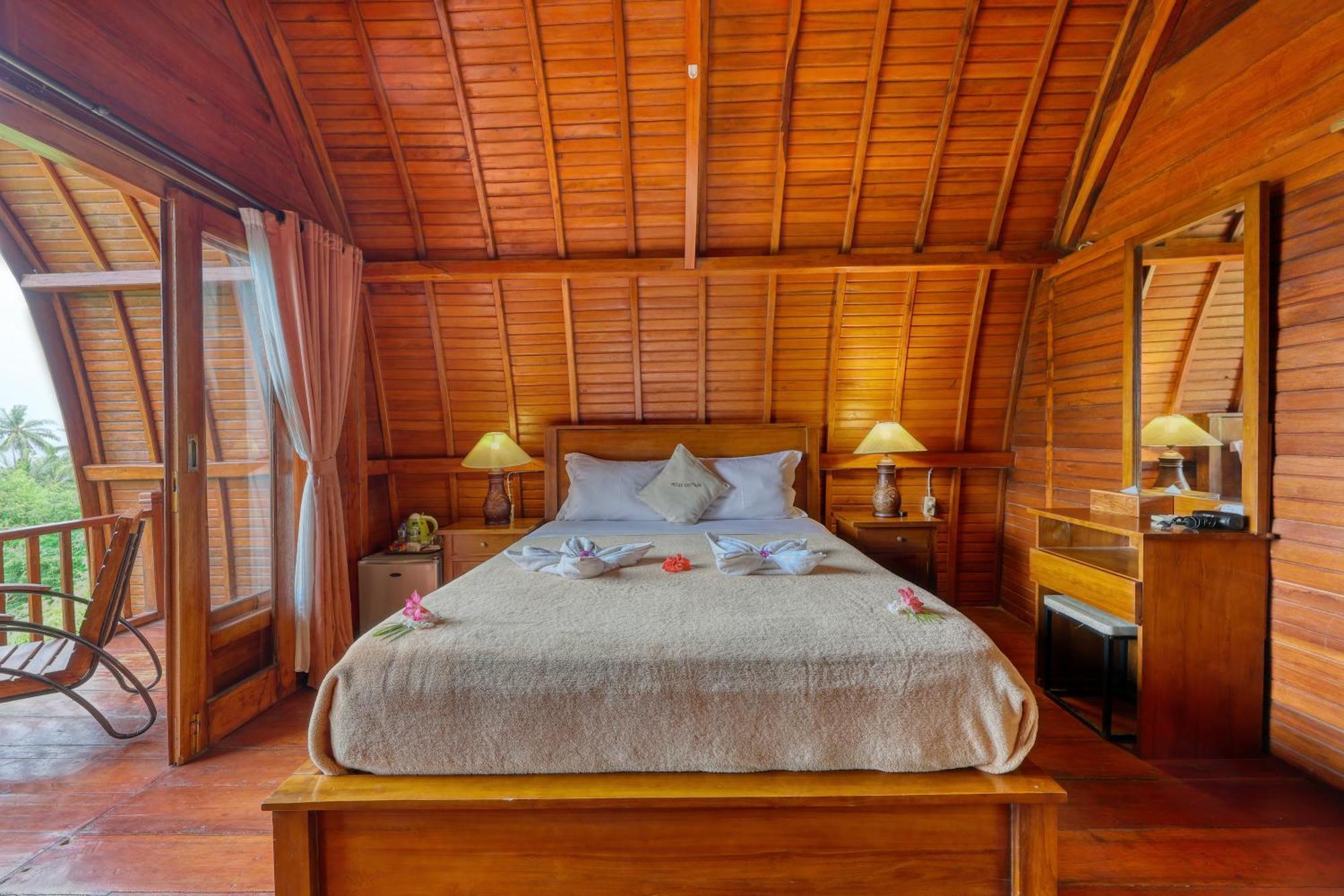 Petak Cottage Ped ภายนอก รูปภาพ